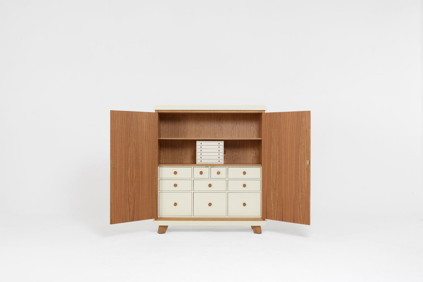 Cabinet 160