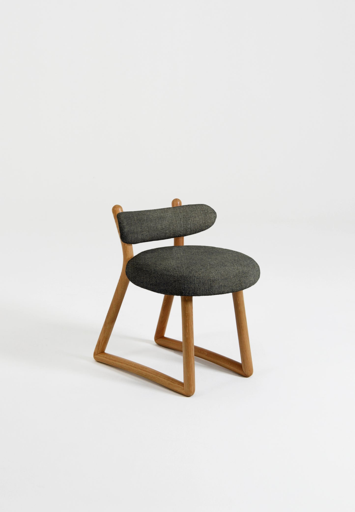 Chaise Polus 001