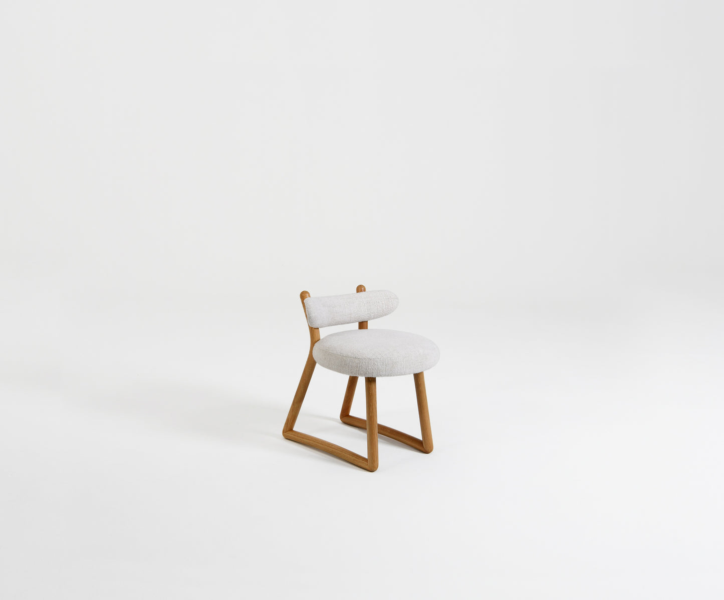Chaise Polus 001