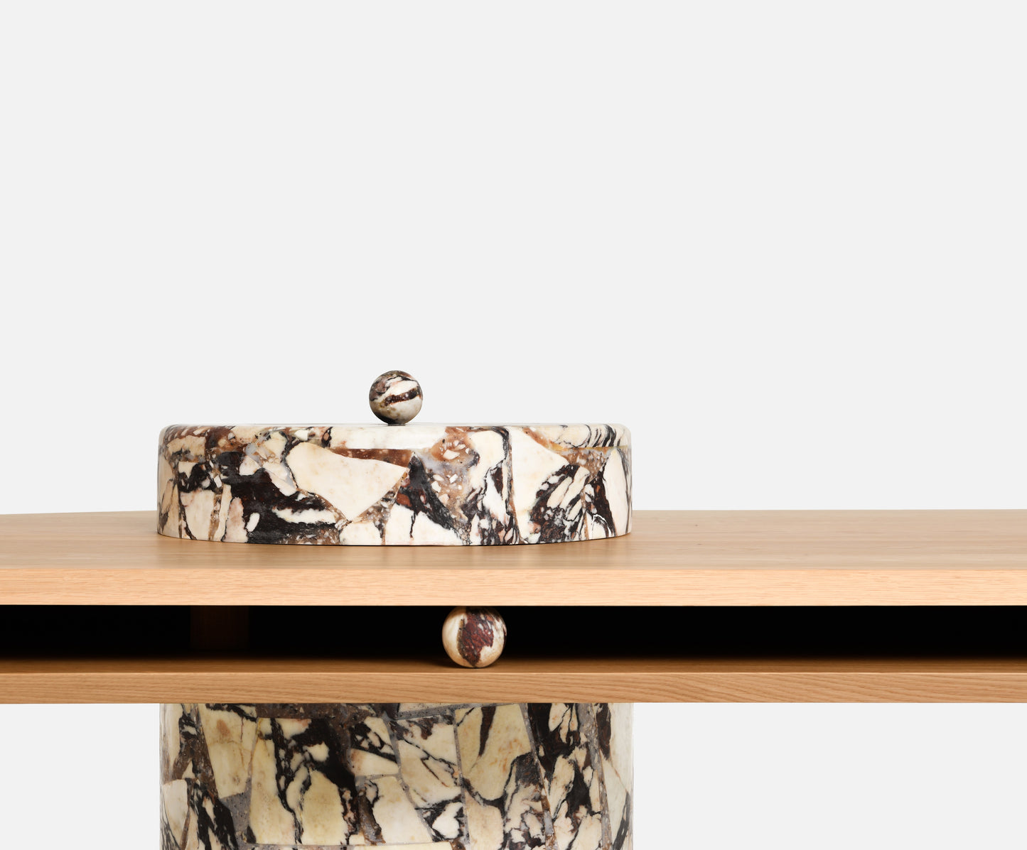 Officium Desk